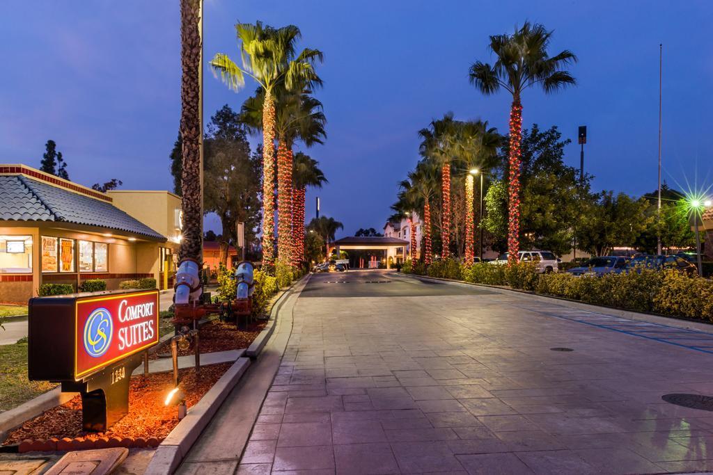 Citrus Suites Redlands Loma Linda Hotel Bagian luar foto